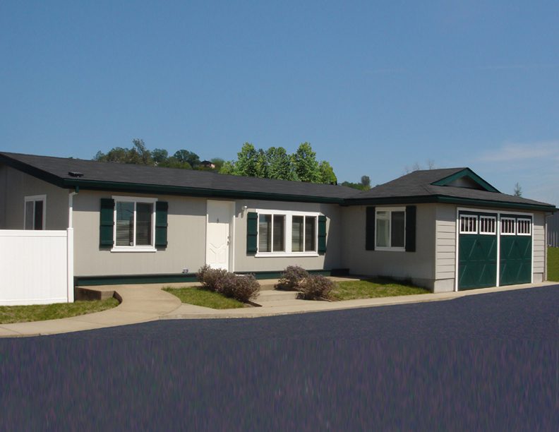 Crescent Bay - Cousin Gary Redding Homes